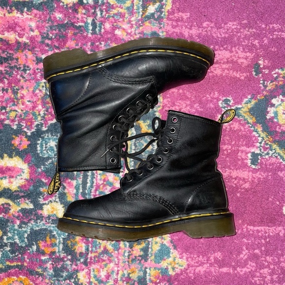 Dr Martens 1460 Leather Lace Up Boot - Picture 8 of 10